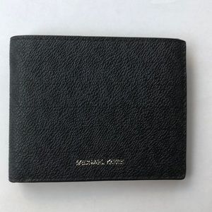 NEW Michael Kors mens wallet